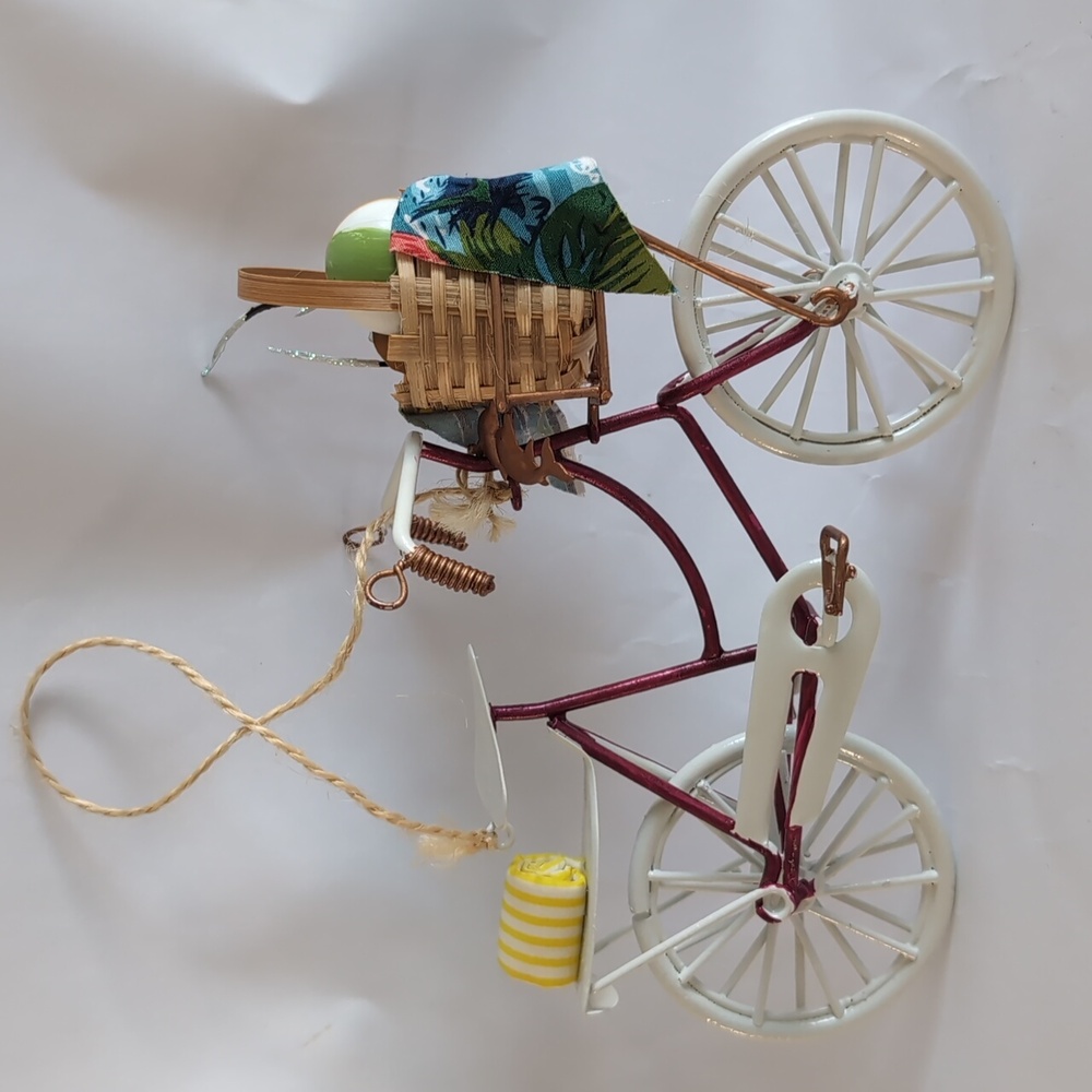 Metal Bicycle Ornament Hanging Beachy Decor 7 1/4"